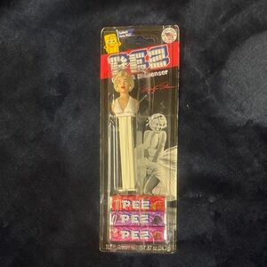 Marilyn Monroe PEZ Dispenser with Candy